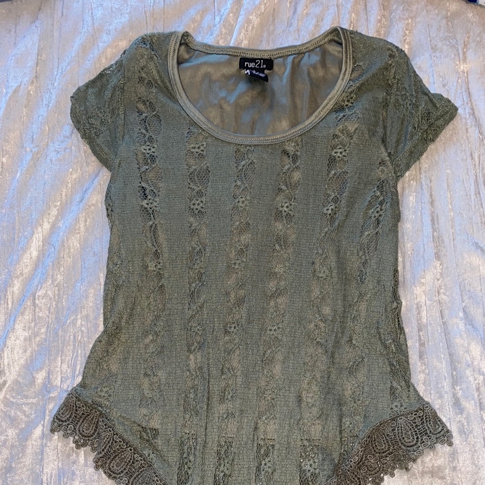 Cute rue 21 shirt!